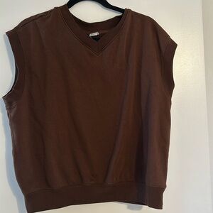 Divided sweatshirt vest